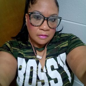 Meet your Posher, Gwendolyn